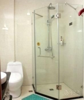 Hualian Business Hotel เสิ่นหยาง ภายนอก รูปภาพ